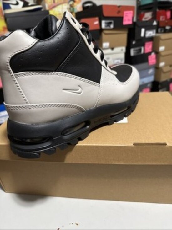 Nike Air Max Goadome Boots Black Light Bone Hiking Boots Men’s Size 10 New main image 4